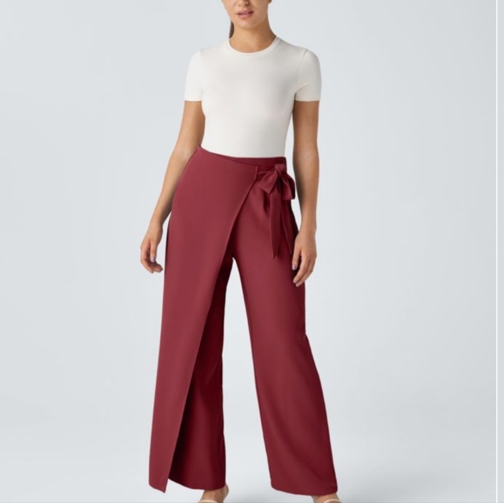 Halara High Waisted Tie Side Wide Leg Work Pants Leg Pants Size XL Red